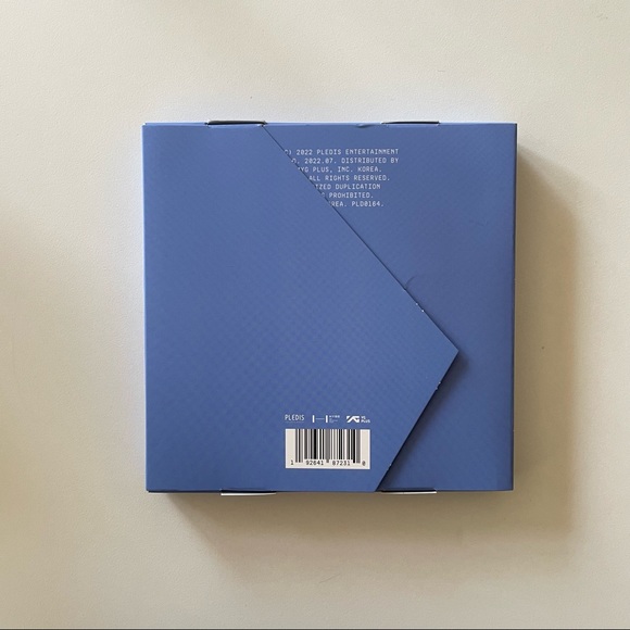 SOLD !! NEW seventeen album set bundle - Picture 8 of 10